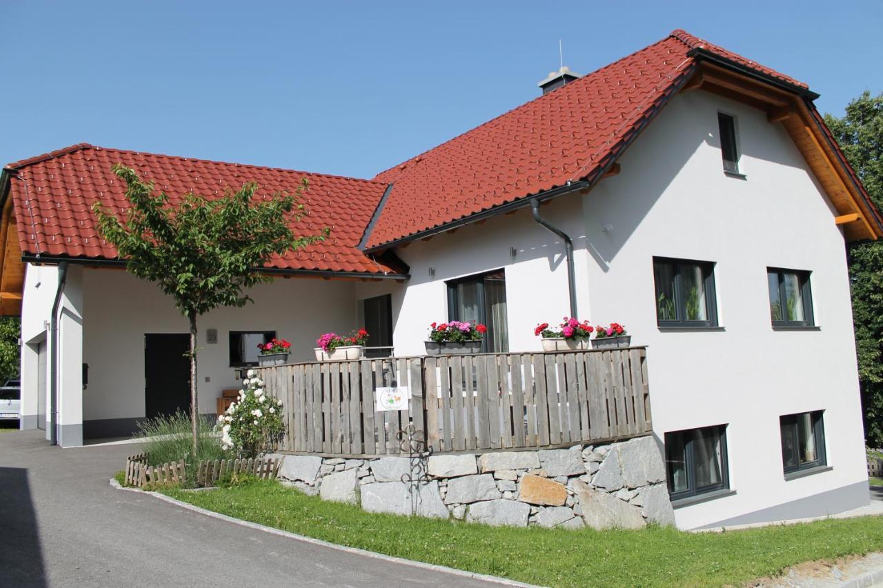 Appartamento Desl'S Little Farm Waldburg Esterno foto